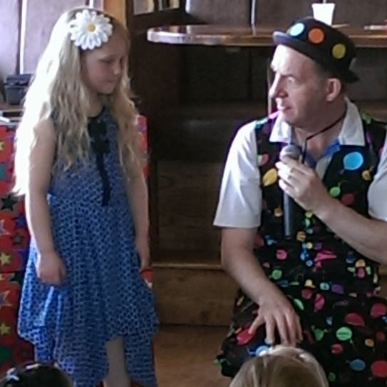 childrens entertainer for your child's party
